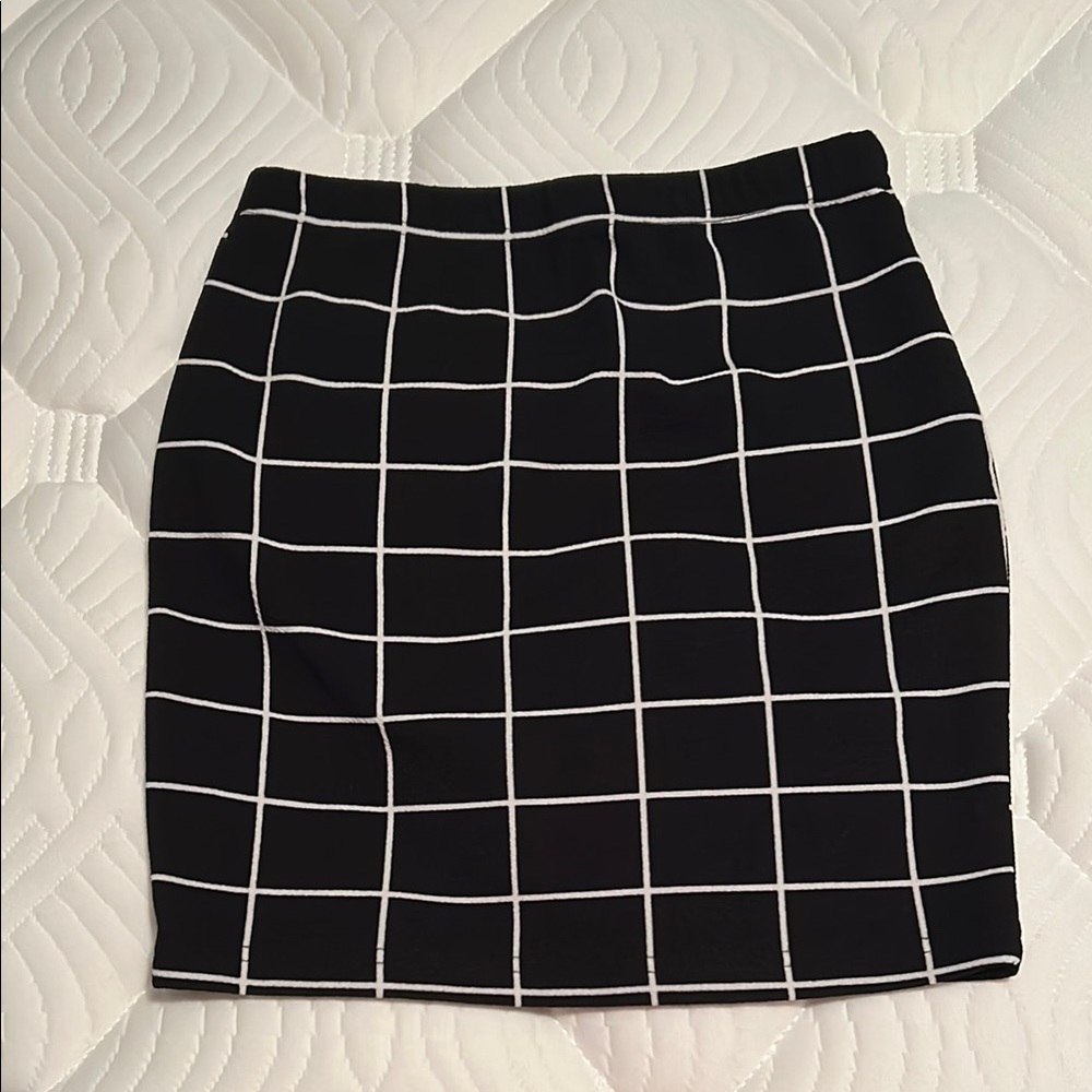 NWOT Women’s XS tight pencil skirt